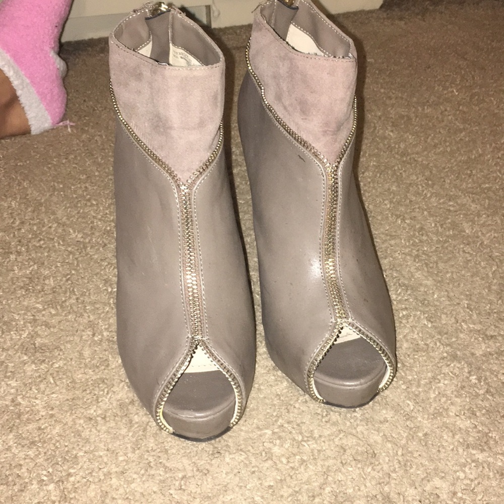 Anne Michele Booties!